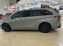 تۆیۆتا سیانا